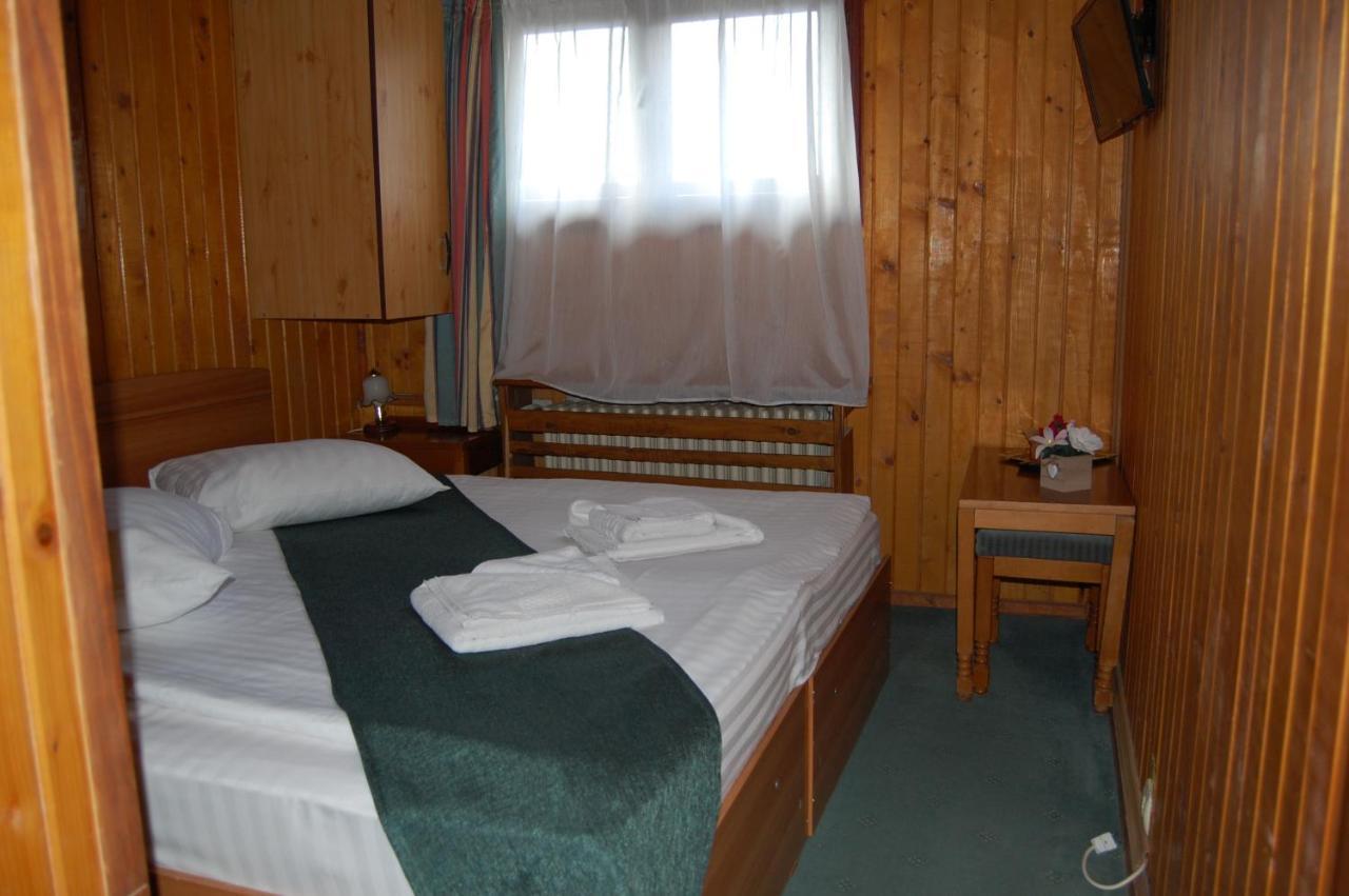 Hotel Bucegi Portile Regatului Paraul Rece Extérieur photo
